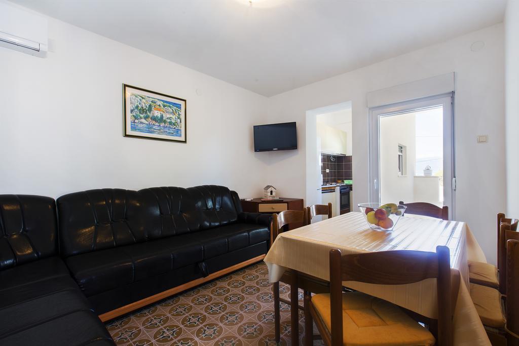 San Apartments Slatine Ngoại thất bức ảnh
