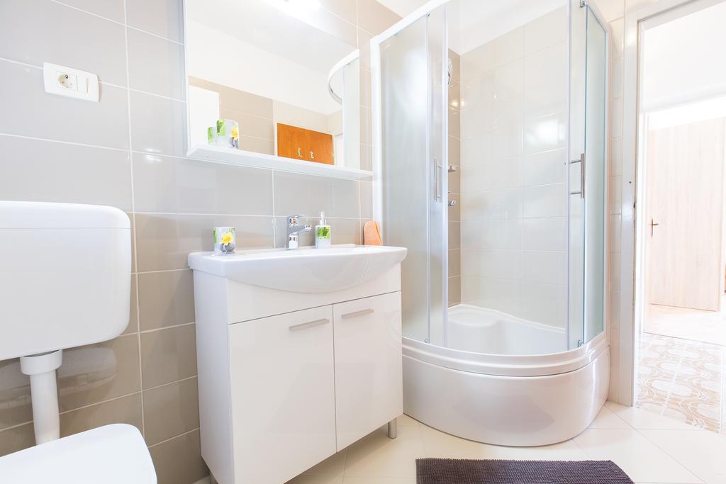 San Apartments Slatine Ngoại thất bức ảnh