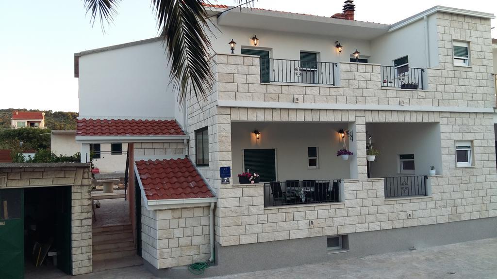 San Apartments Slatine Ngoại thất bức ảnh